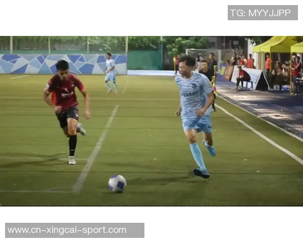 足球解说雄带你领略精彩赛事瞬间与幕后故事的全新视角