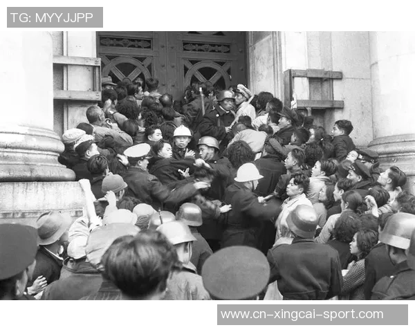 追忆年代足球星辉煌岁月与传奇瞬间的精彩回顾